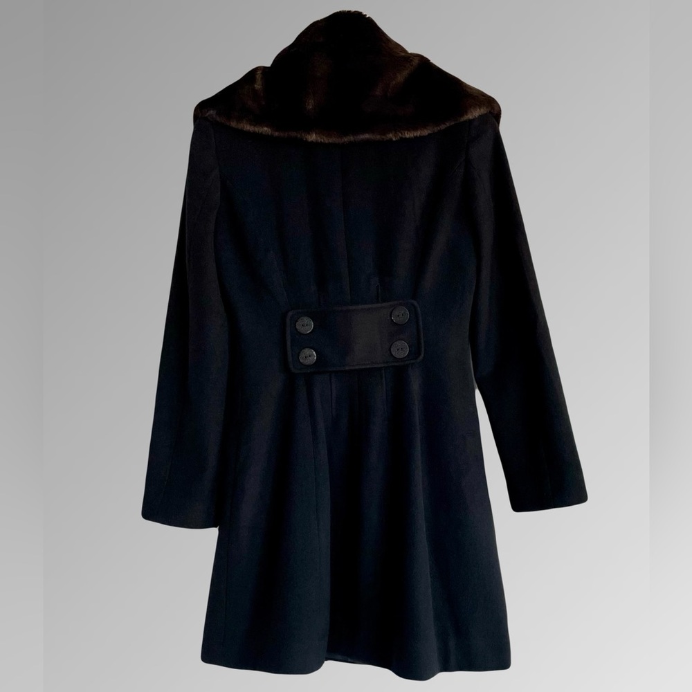Tahari Black Wool Blend Coat with Brown Faux Fur Collar - Picture 4 of 10